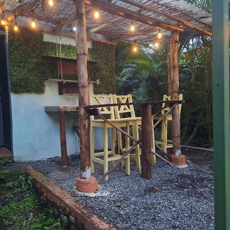 Cacao Lodge And Tours La Fortuna Esterno foto